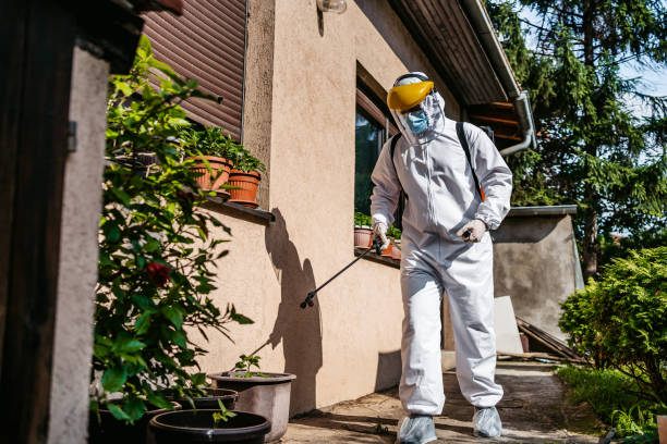 Best Wildlife Control Services  in Fisher, IL